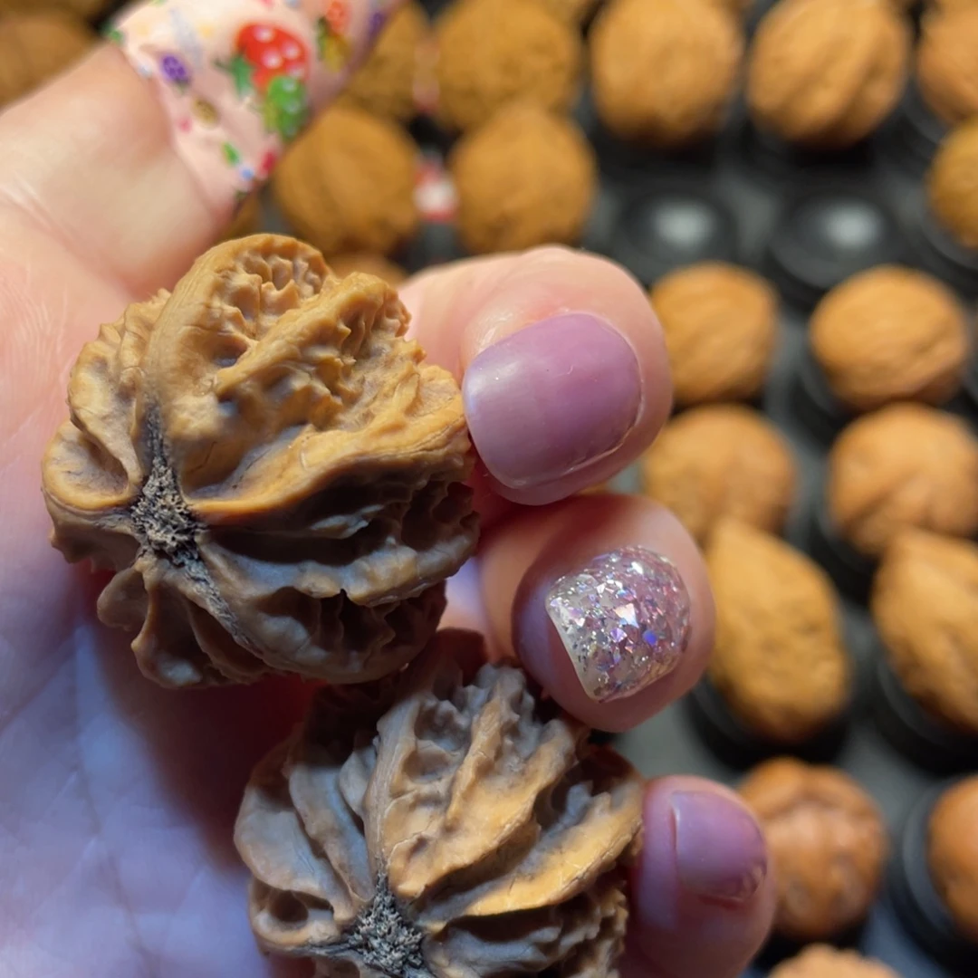 文玩核桃把件张*核桃