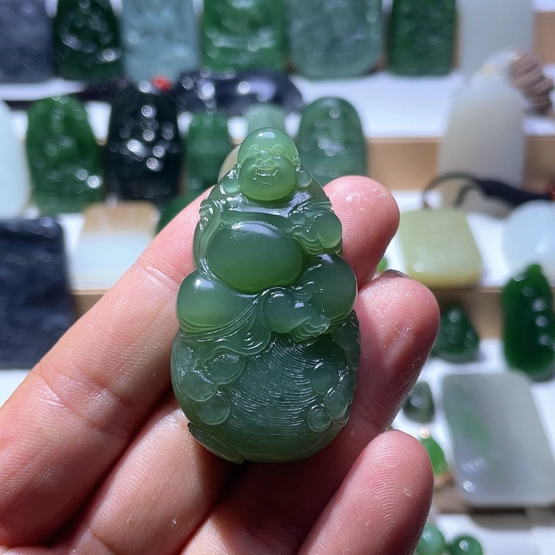 和田玉未镶嵌挂件碧玉粉绿佛公