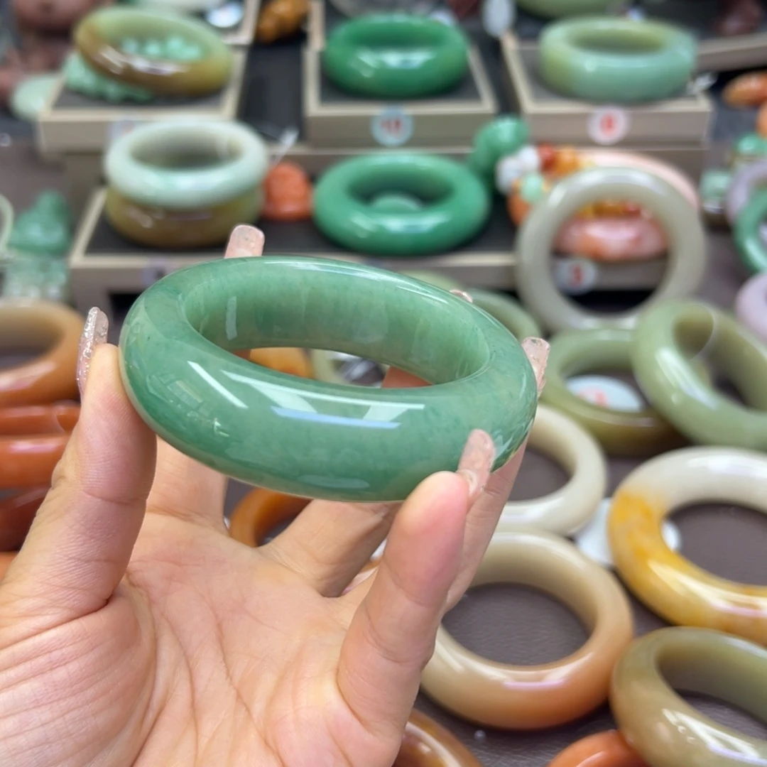 未镶嵌手镯石英岩玉用****4