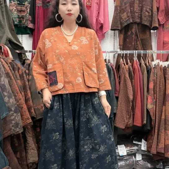 织绣招财猫麻两面可穿上衣