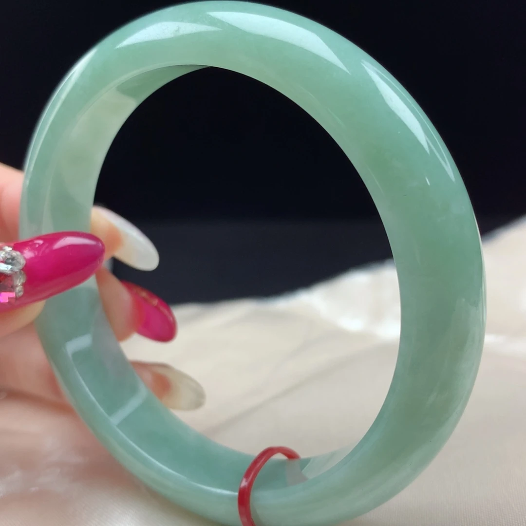 未镶嵌手镯翡翠85088，