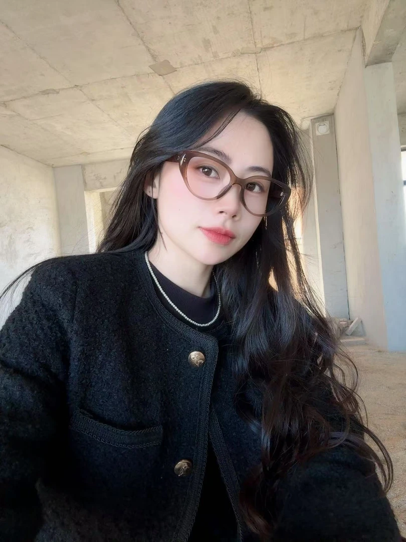 （001-200）2025新款潮流高货防晒INS风韩版打卡必备太阳镜墨镜