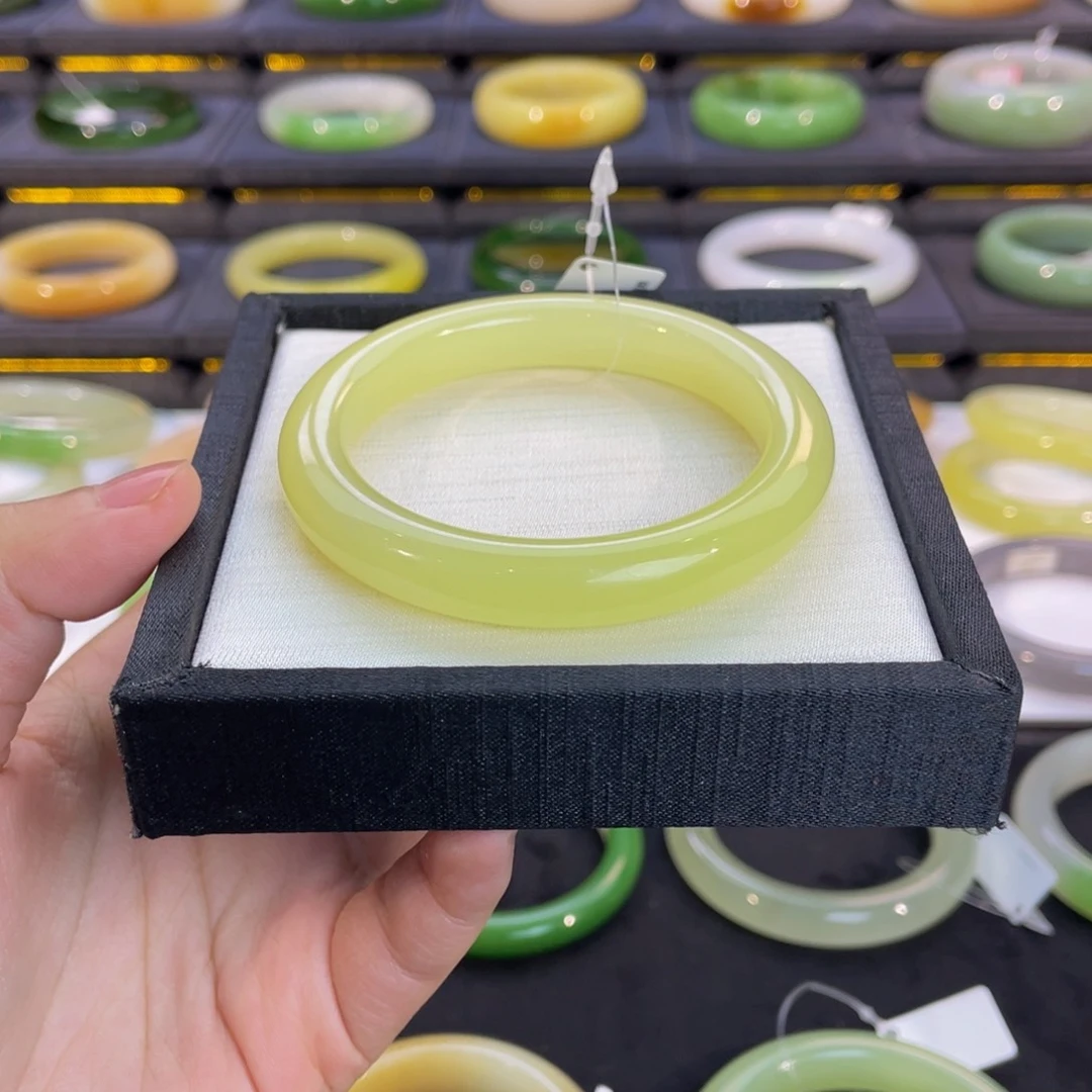 未镶嵌手镯和田玉-冰底黄口 55➕