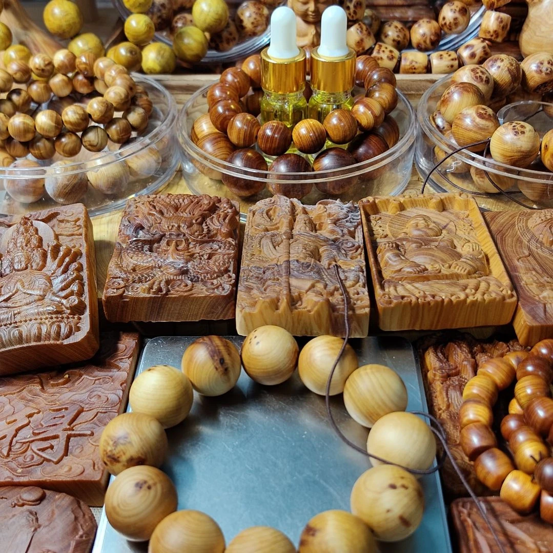 中****！太行崖柏手工艺品