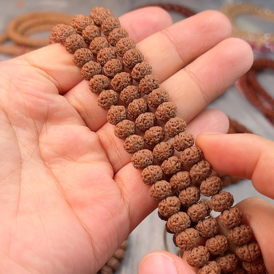 金刚菩提吊坠凹的梅花