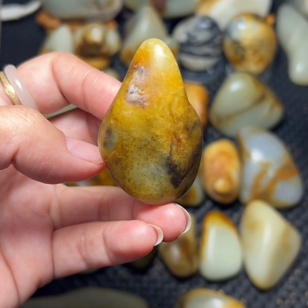 和田玉未镶嵌挂件A102