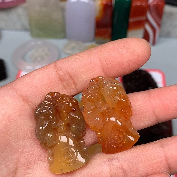 笑***生黑曜岩未镶嵌颈饰