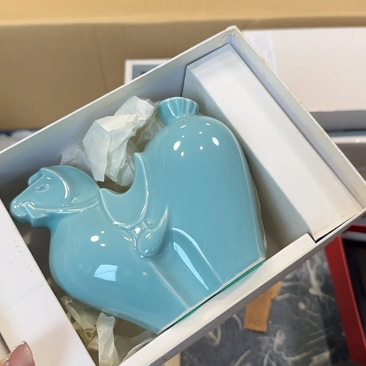 L***a中古物品默认微瑕no退no换