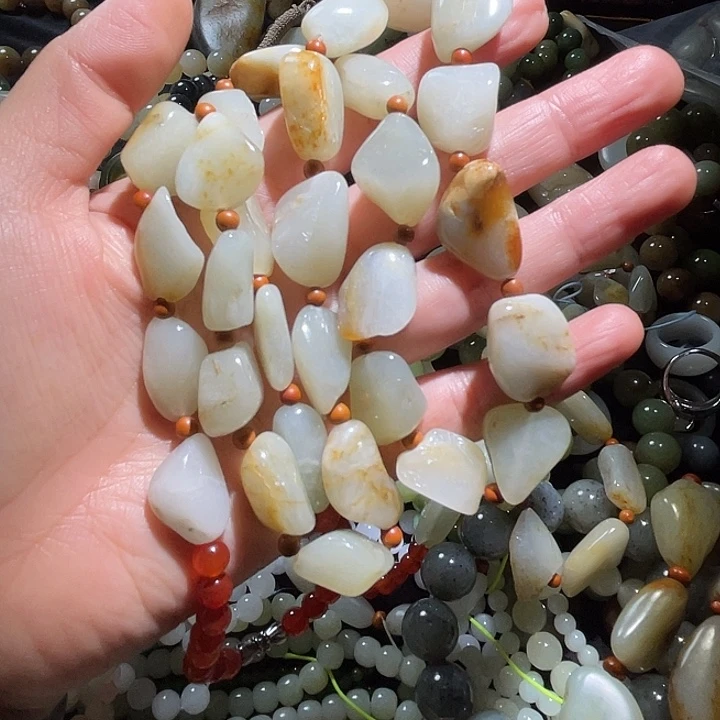 未镶嵌手链和田玉秋*