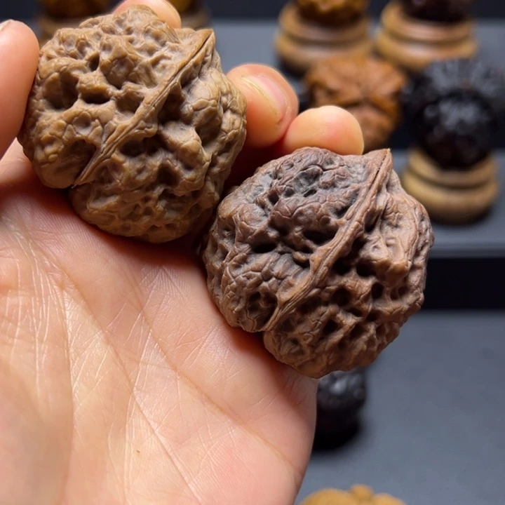 文玩核桃把件L毒王39