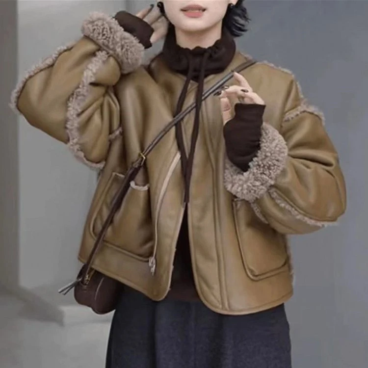 皮毛一体气质羊羔圆领外套冬季加厚宽松两面新款夹克短款机车上衣