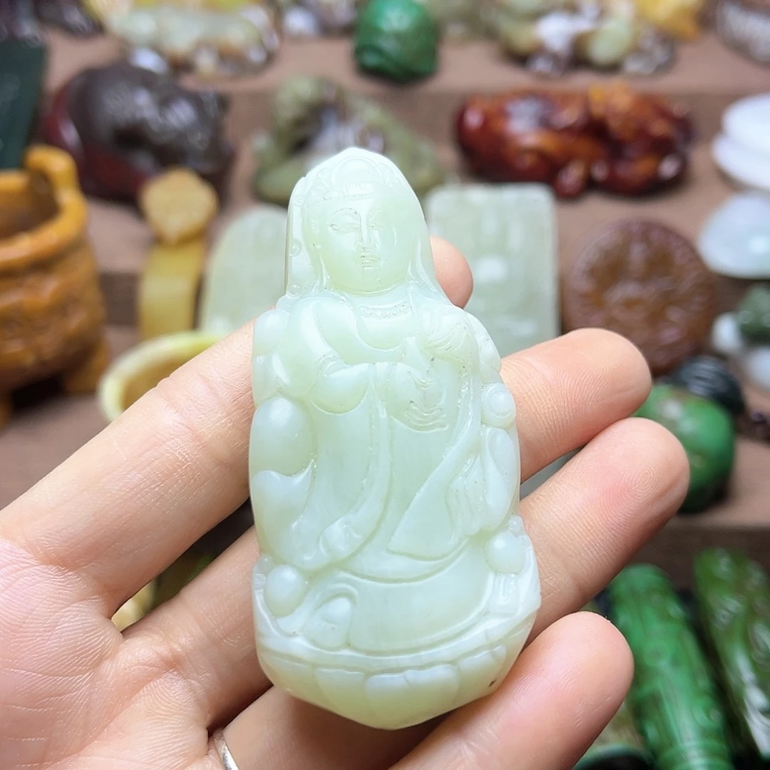 白玉菩提吊坠83。。