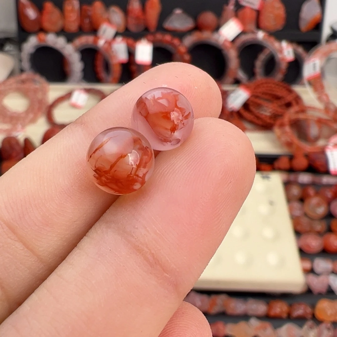 阿***富南红玛瑙未镶嵌颈饰两颗