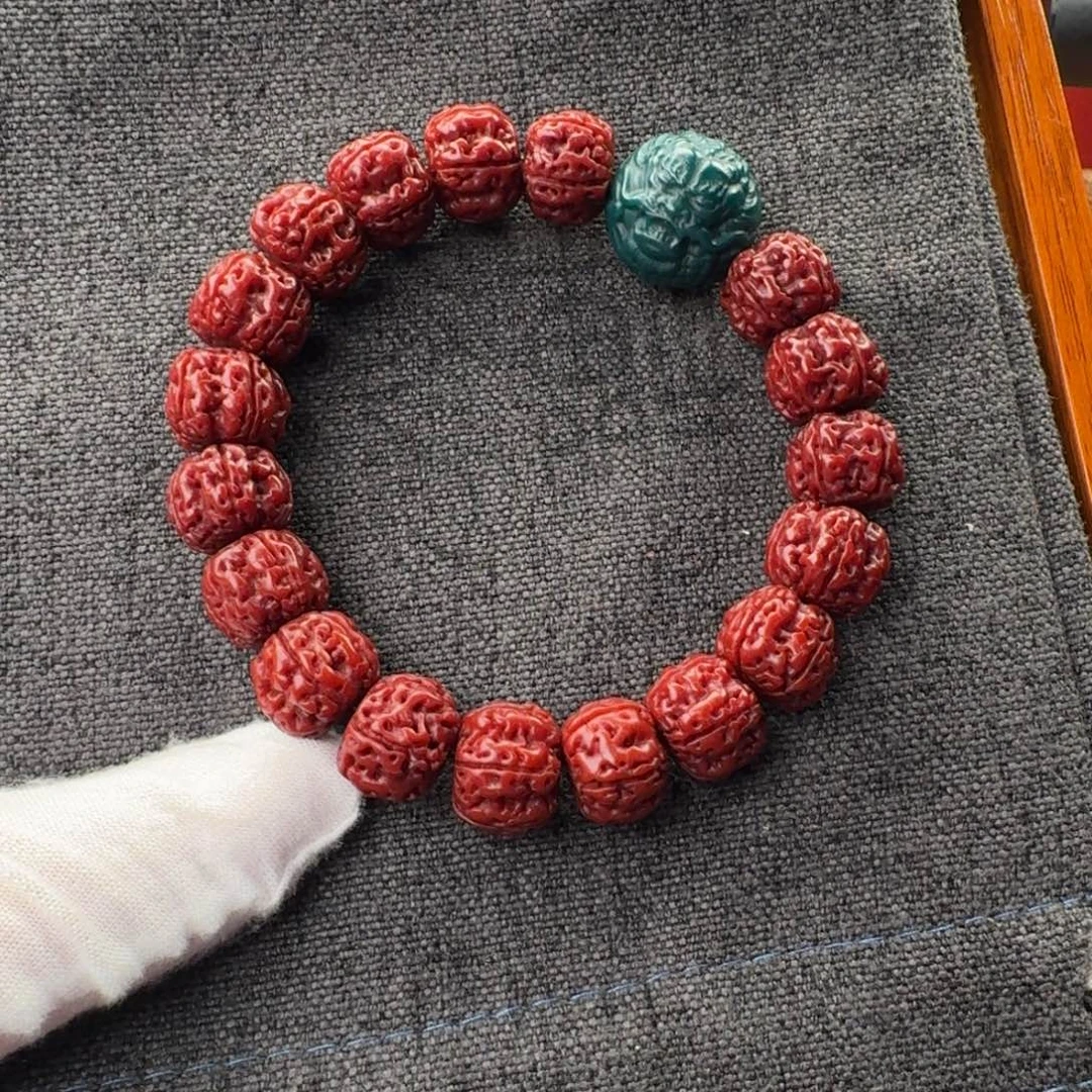 吊坠金刚菩提盘龙