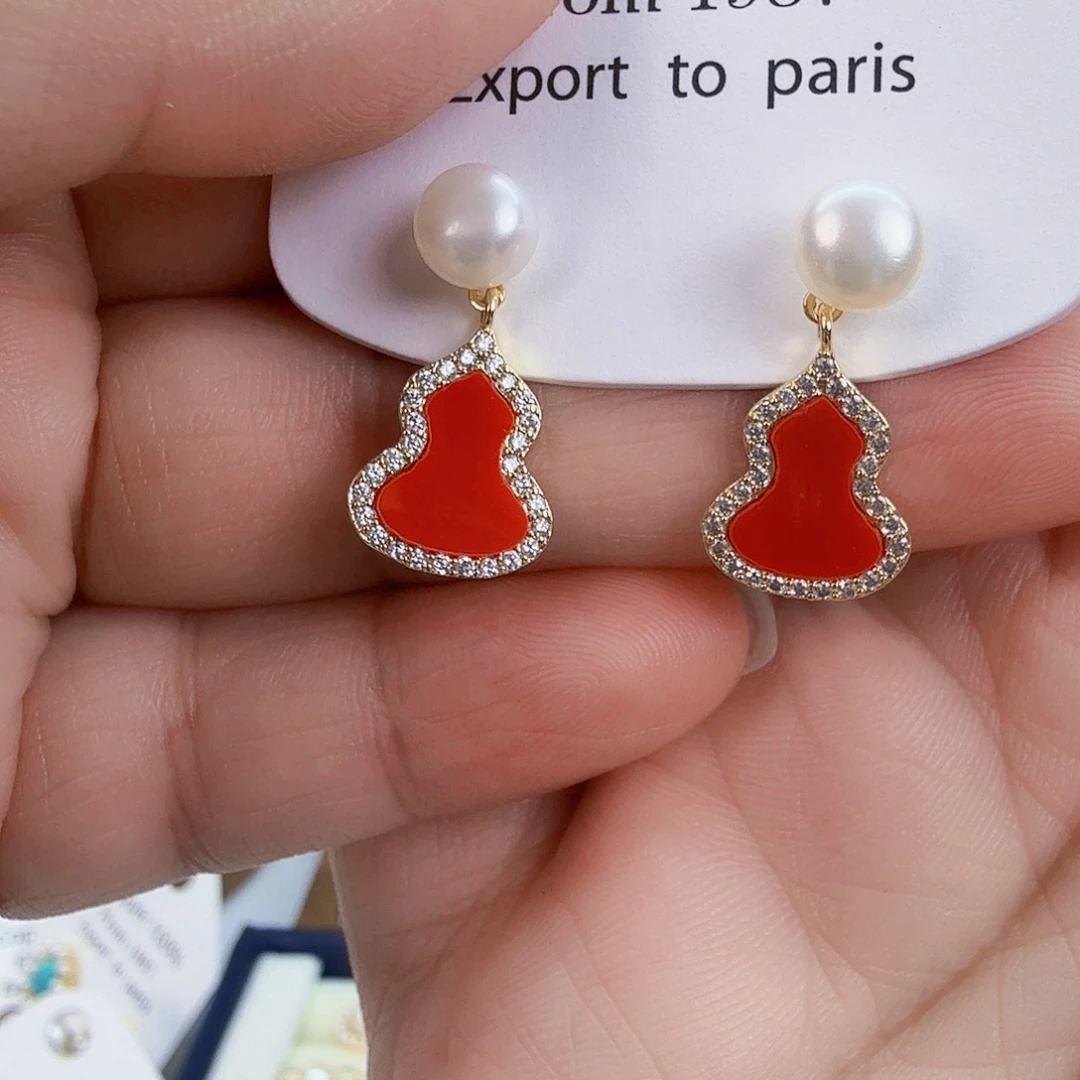 淡水珍珠耳饰未镶嵌