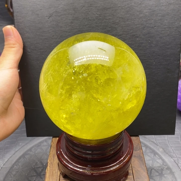 奕***彤水晶珠宝半成品未镶嵌