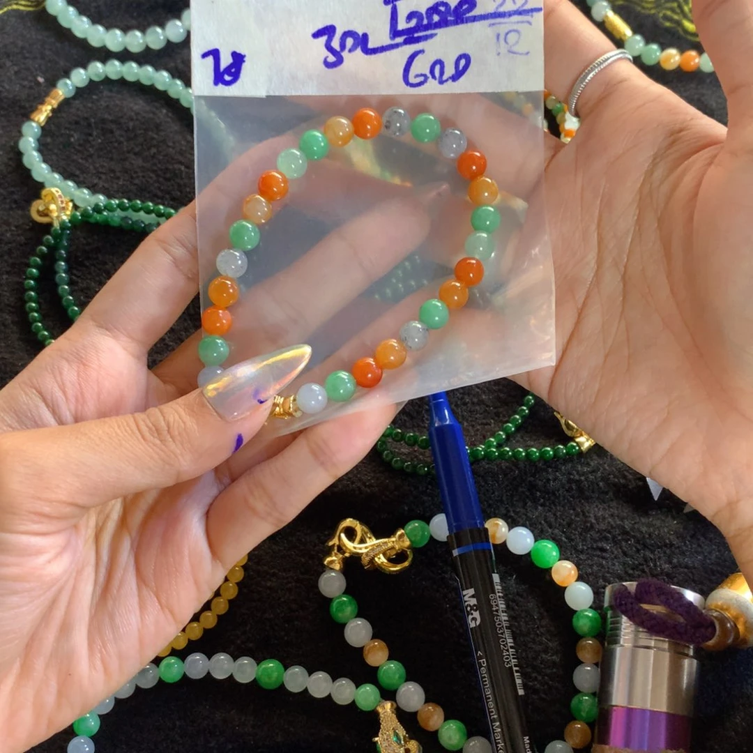 未镶嵌定制翡翠天然缅甸翡翠