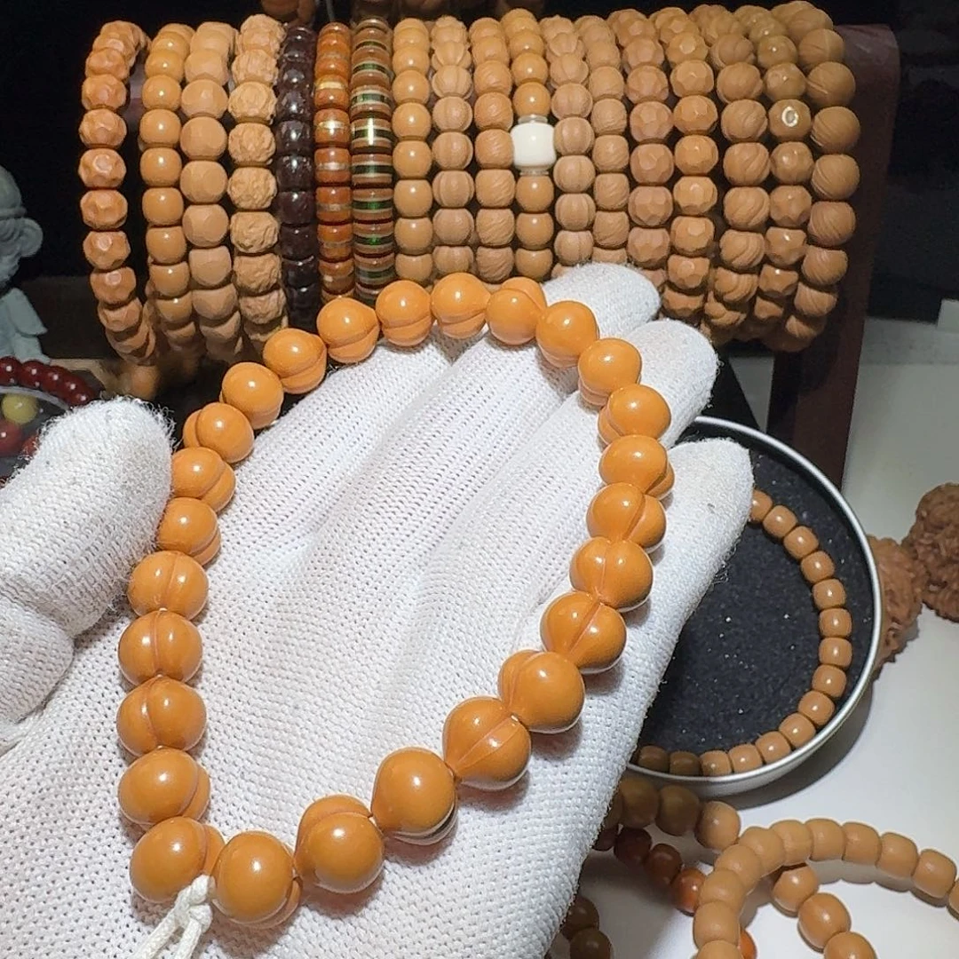 蕾***闪猴头核桃吊坠屁桃