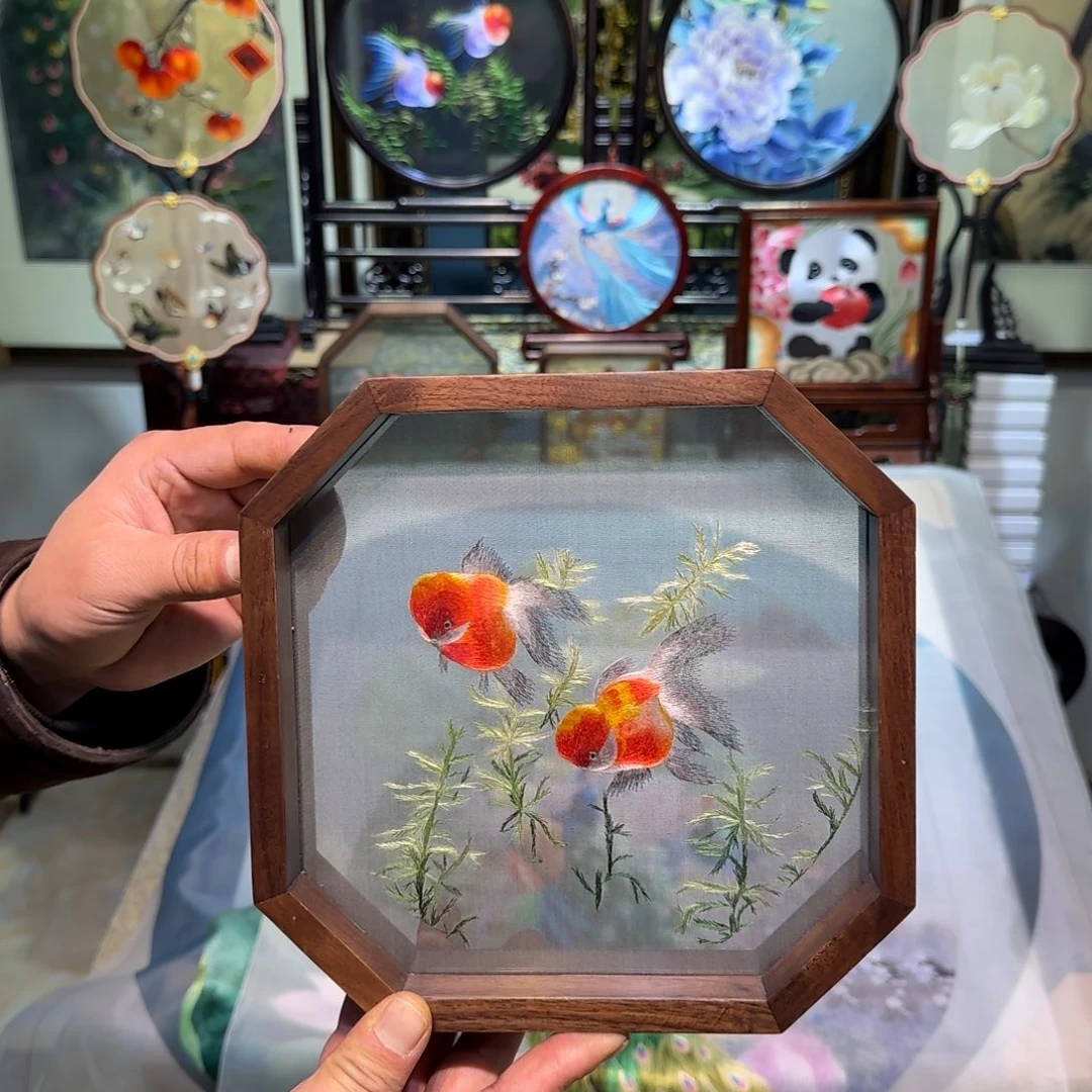 刺绣刺绣工艺精湛