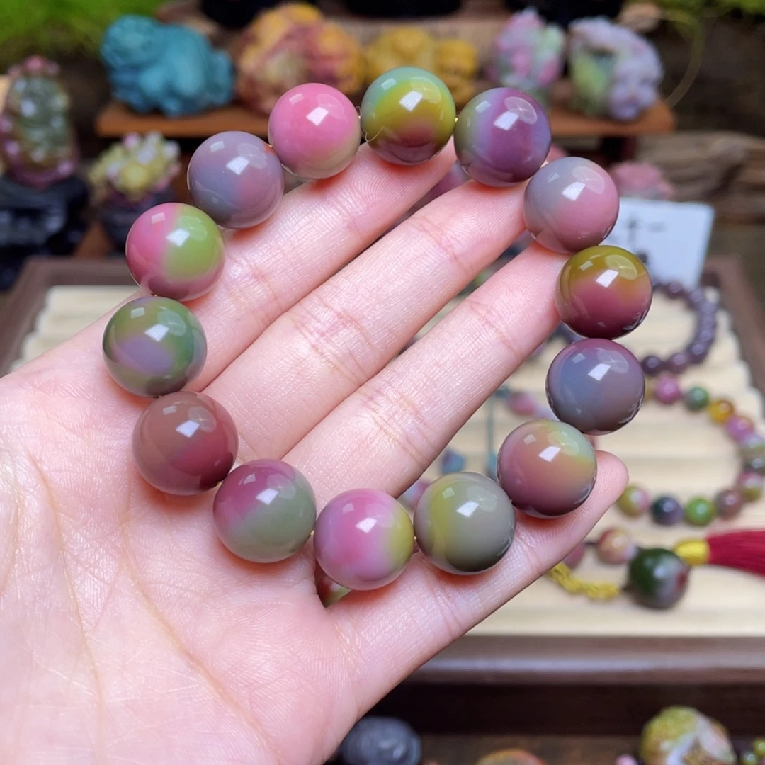 天***飞玛瑙/玉髓未镶嵌珠宝半成品盐源玛瑙炫彩彩虹大米数串