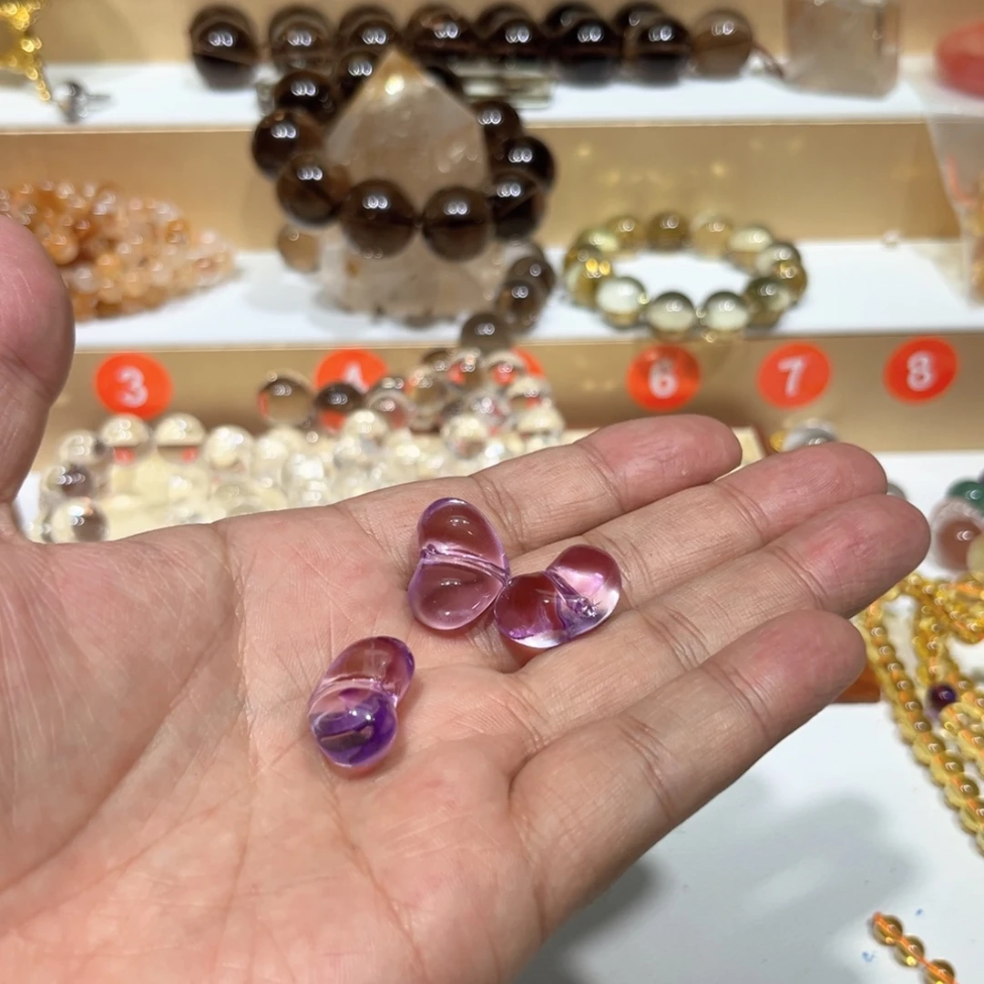 非金属玻利维亚紫屁桃