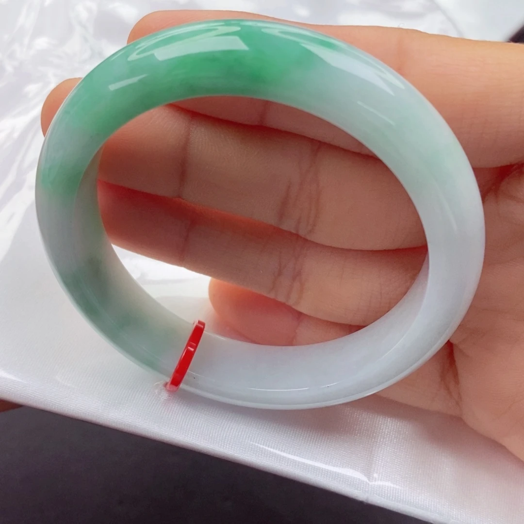 翡翠未镶嵌手镯5051正圈
