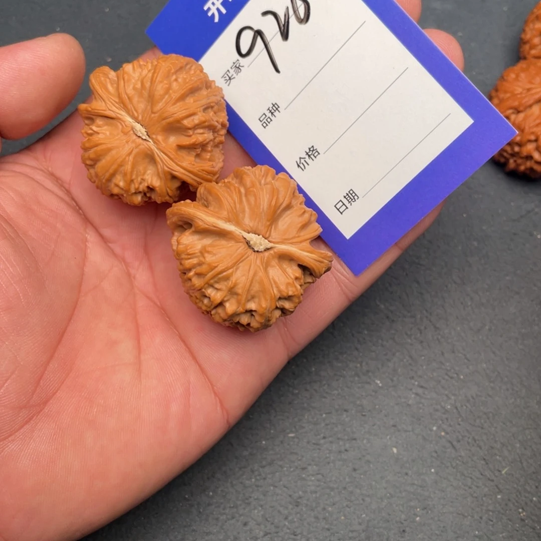 核桃把件42全品白狮子，928号