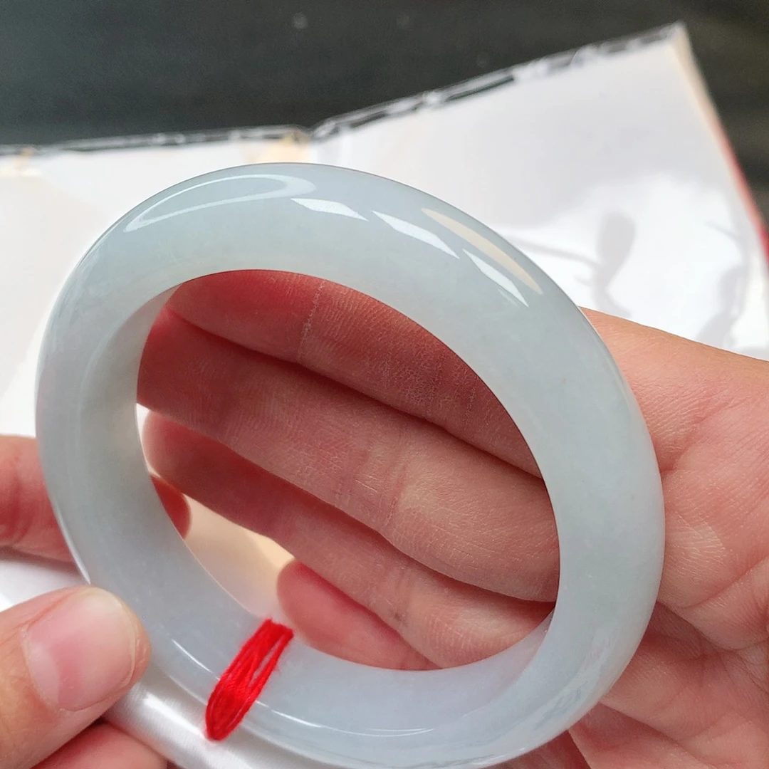 翡翠手镯未镶嵌240号