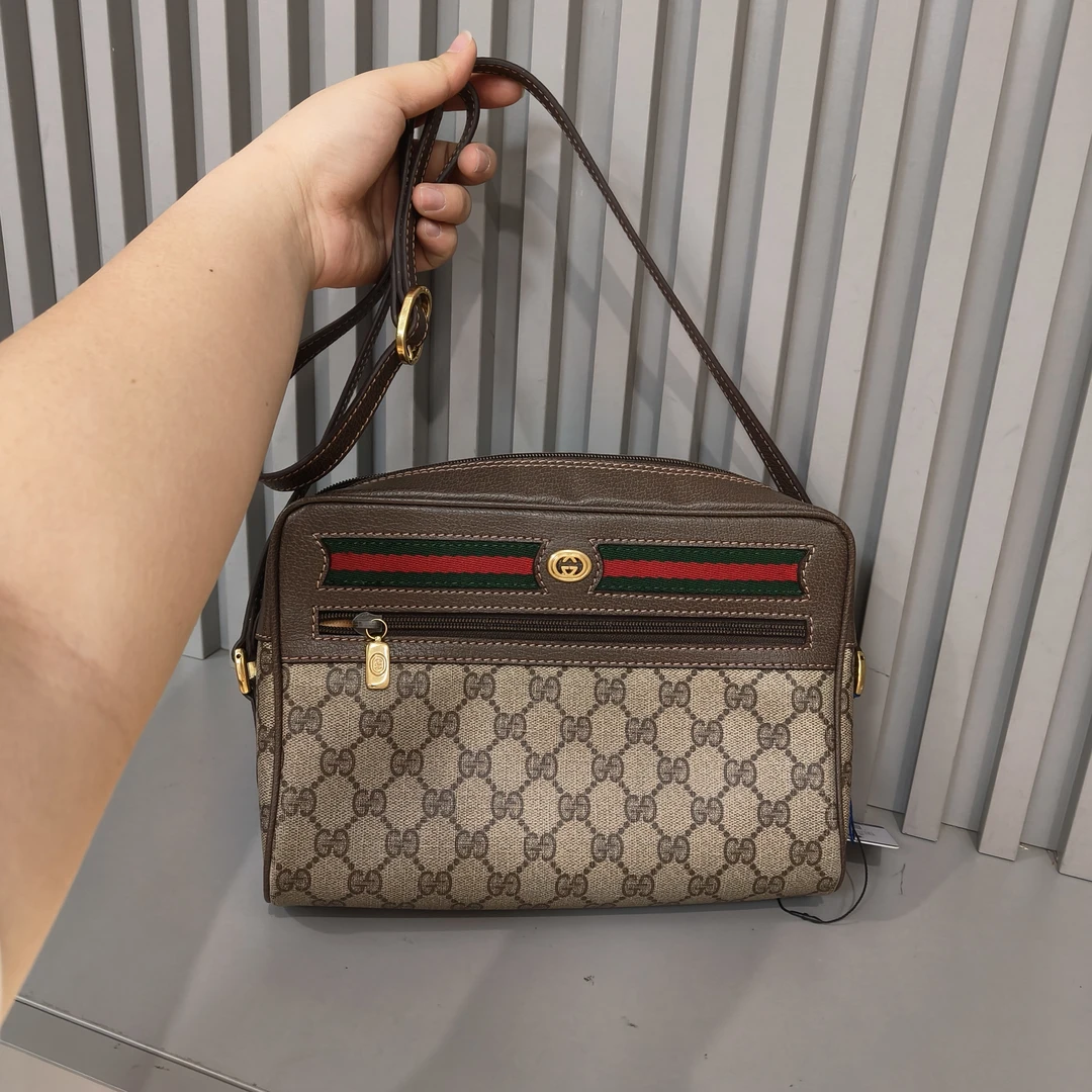 95新 GUCCI/古驰 兔兔奢G专属/古驰斜挎包/241126059