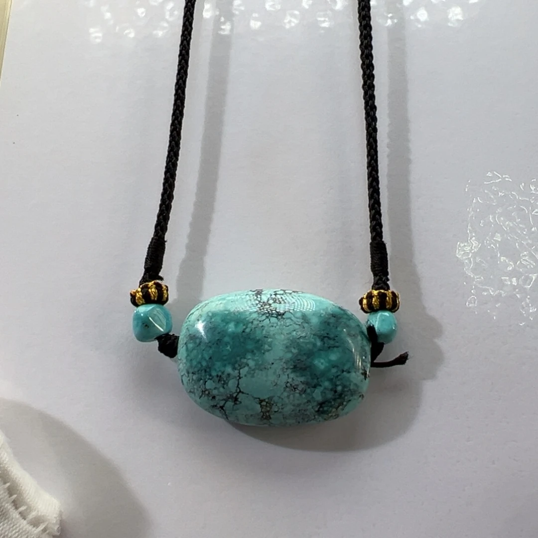 绿松石未镶嵌挂件