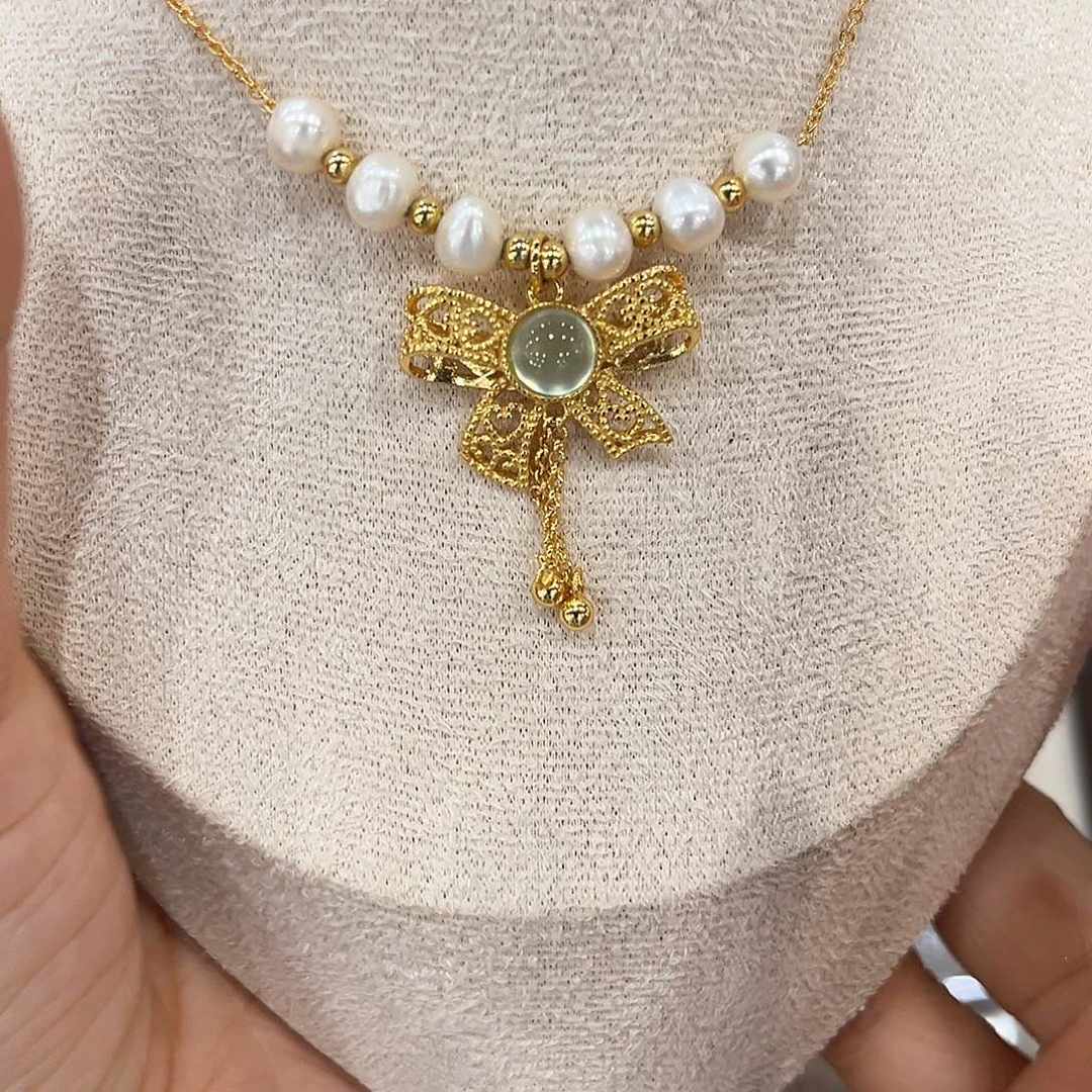 银S925镶嵌蛇纹石玉颈饰