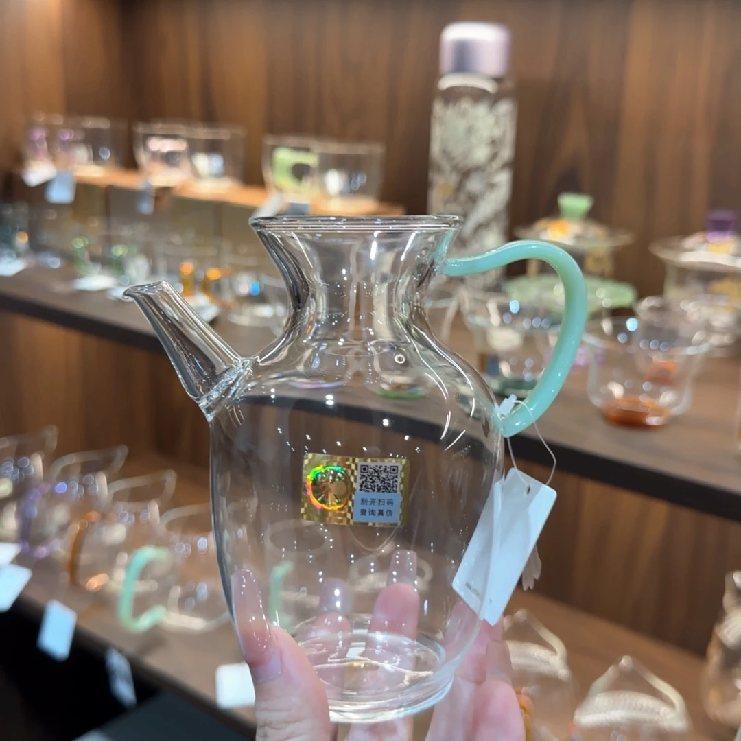 禾器昭然浅玉色。。。。