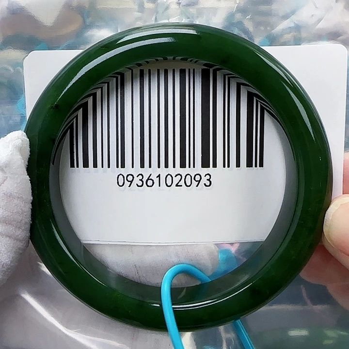 和田玉未镶嵌手镯5758