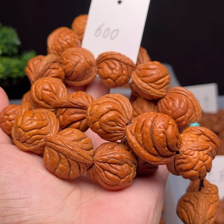 戴***德手串桃核霸王龙24成品手持