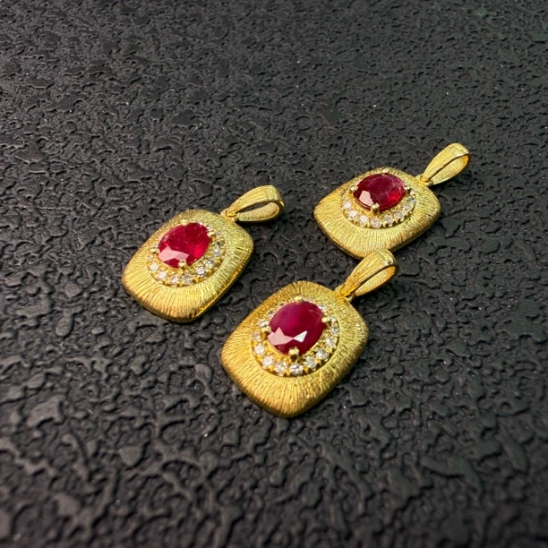 【小宝晶选】天然红宝石吊坠 多样性发一件 749XBAX