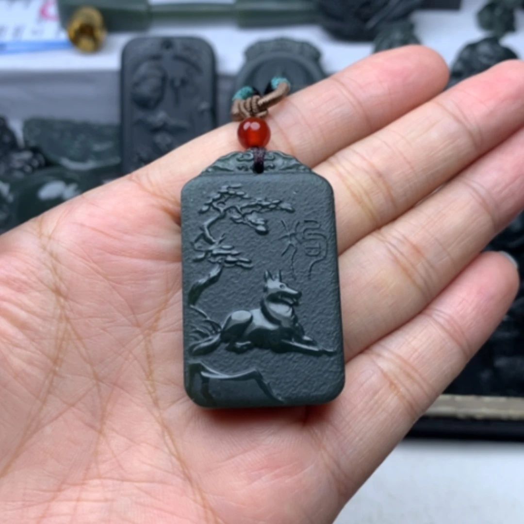 【闪购商品】颈饰未镶嵌和田玉一**过双面雕刻