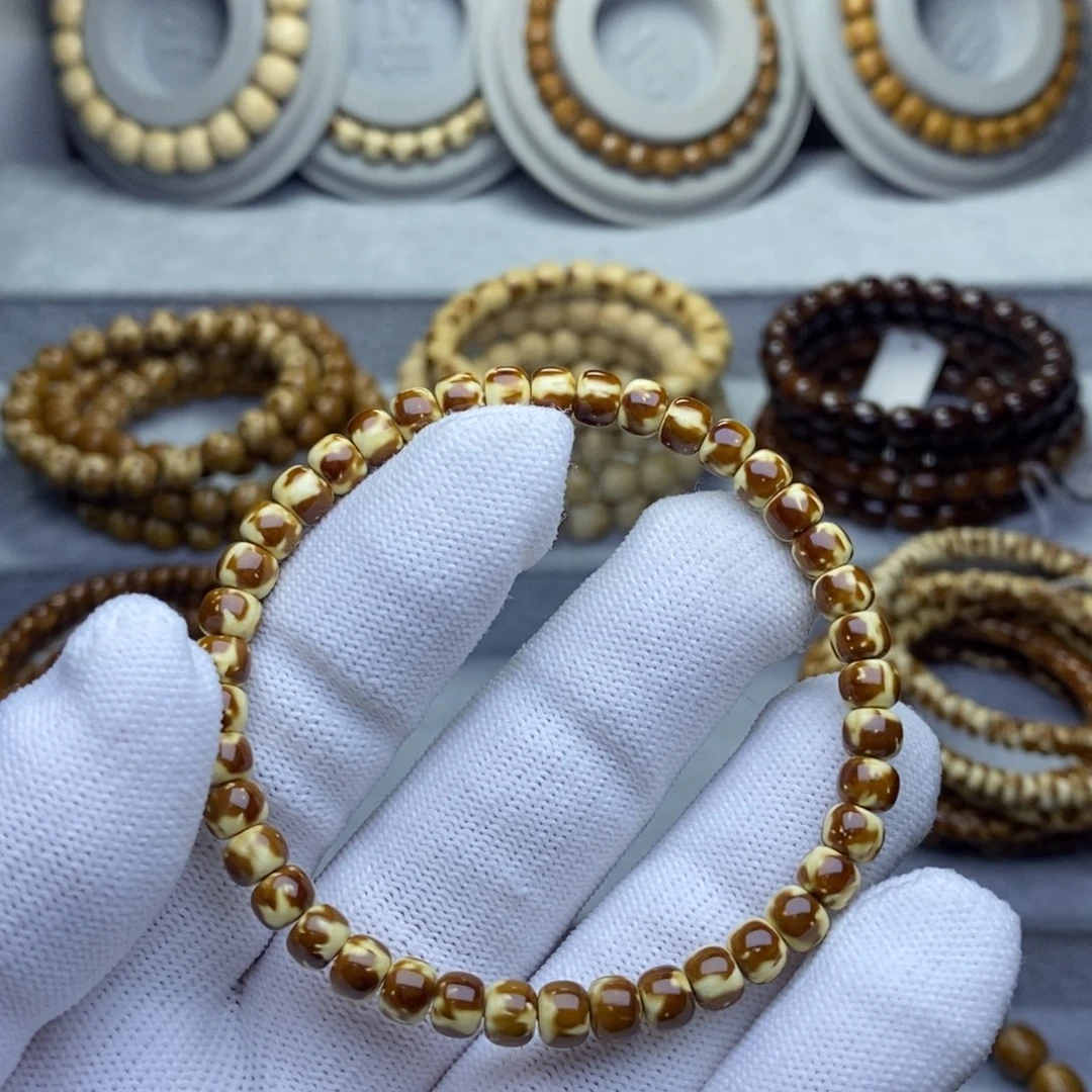 M***Z紫金鼠吊坠6×5花皮老形