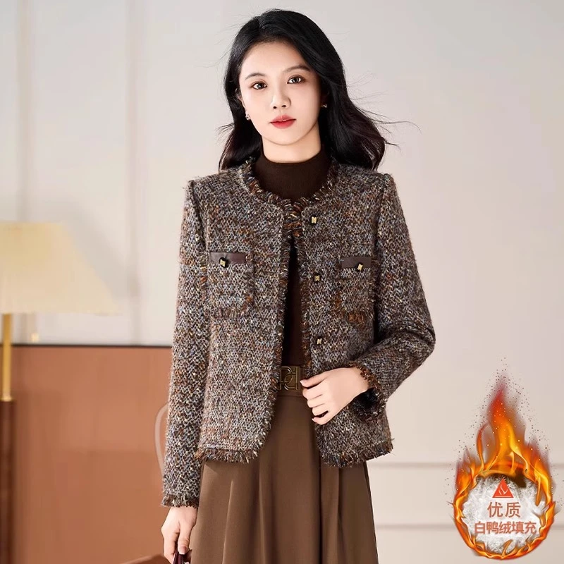 嘉兴格纹小香风羽绒服女士2025冬新款小个子复古时尚洋气爆款袄子