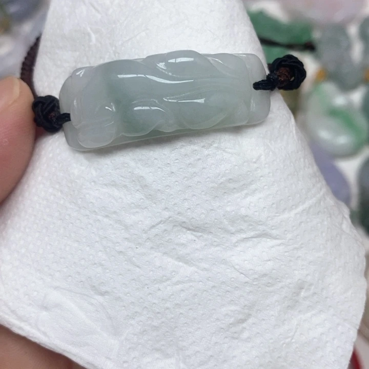 颈饰未镶嵌翡翠天然缅甸翡翠