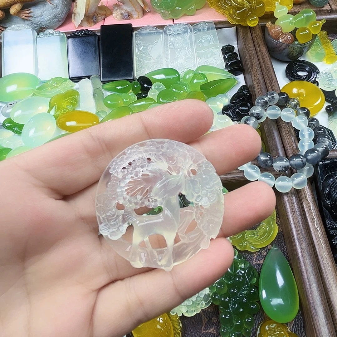 岫玉未镶嵌吊坠(不含链)