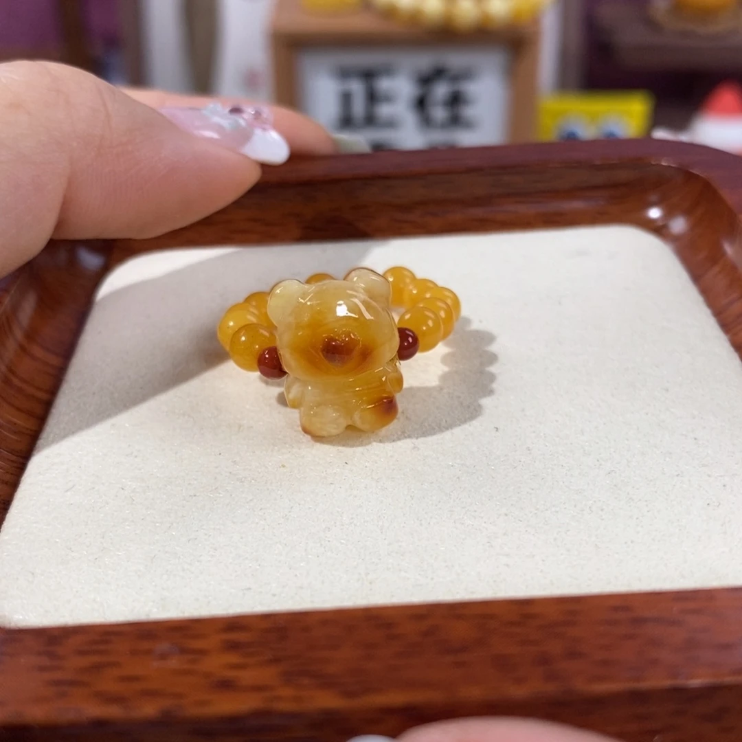 【闪购商品】未镶嵌琥珀裸石定制