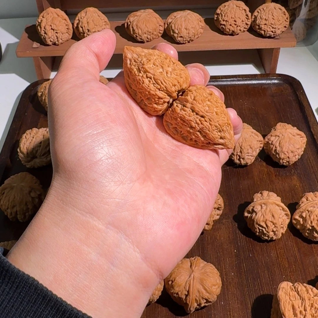 文玩核桃把件M*塔尖32