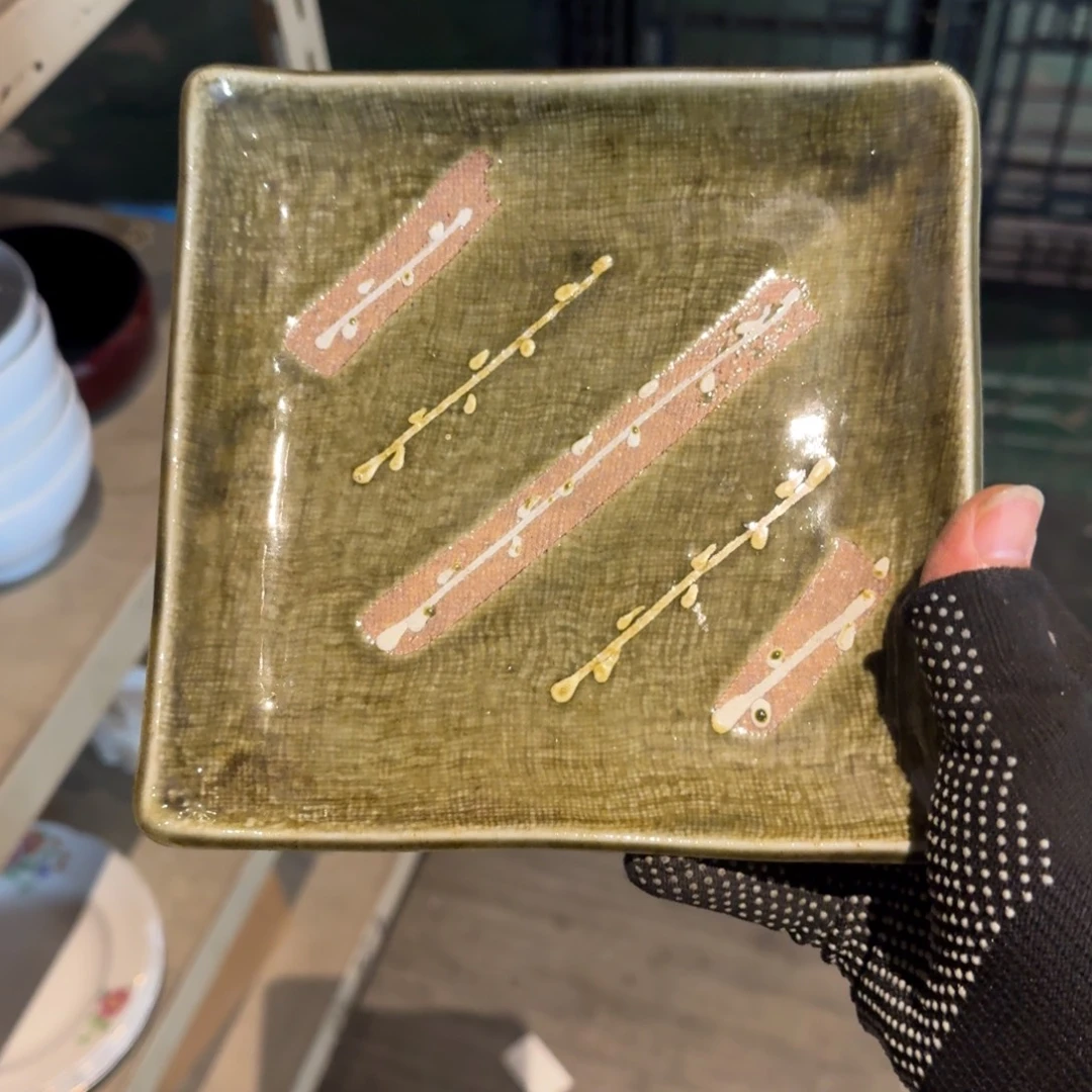 G****餐具默认微瑕不退不换