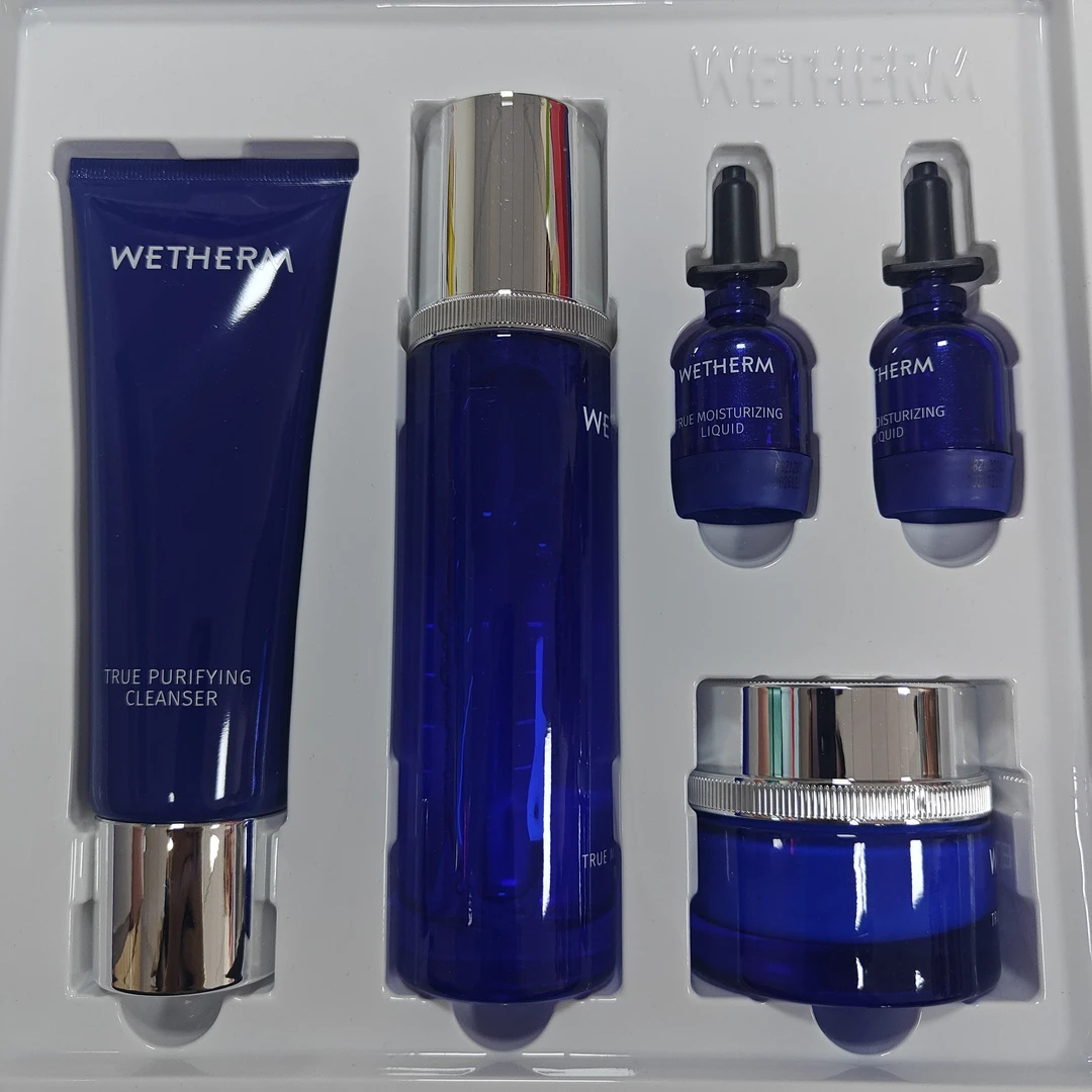 温碧泉臻润保湿套装（2026年12月）