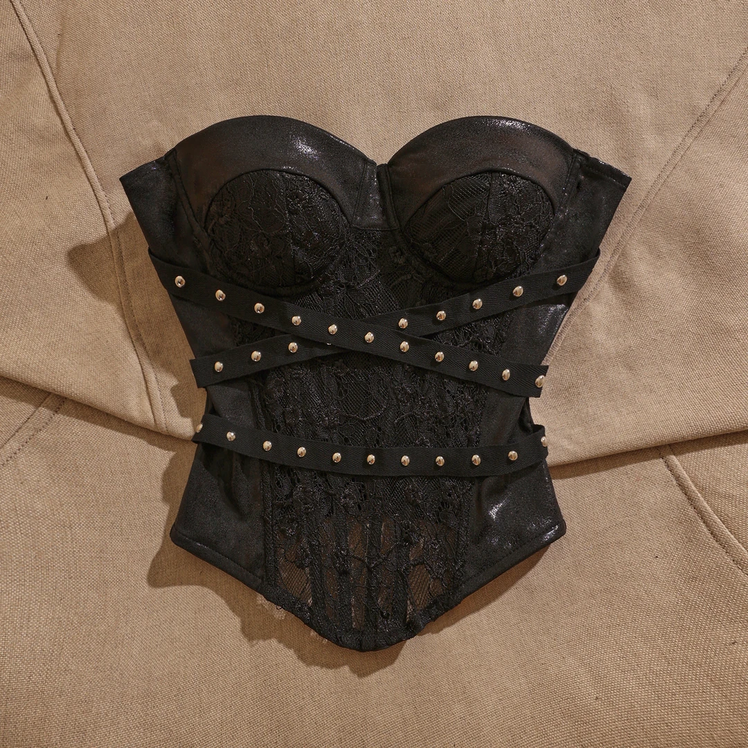 性感铆钉鱼骨抹胸背心女黑色修身显瘦百搭辣妹吊带外穿纯色上衣