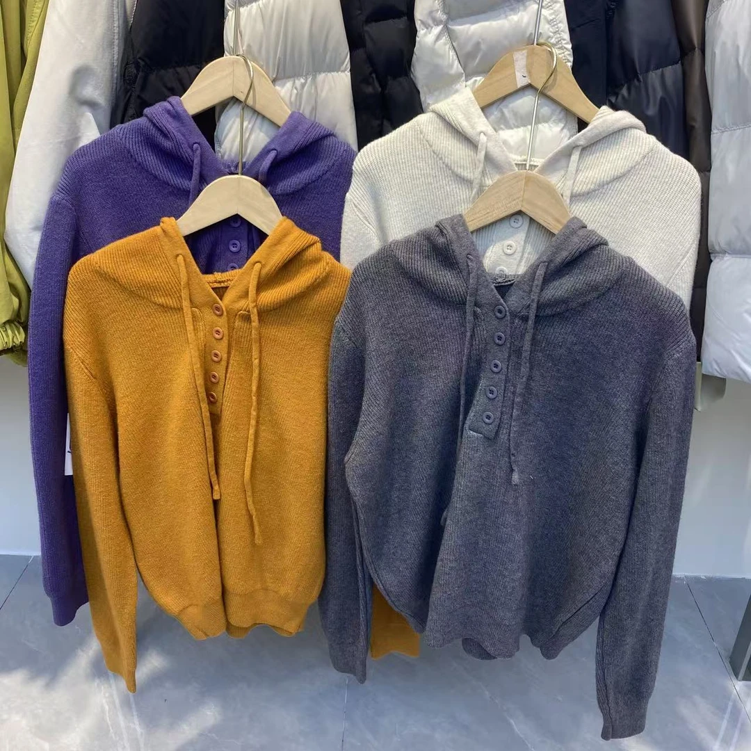 1244冬季韩系连帽长袖针织衫（衣长58CM左右）