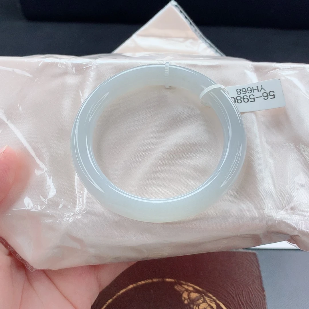 未镶嵌手镯翡翠4号