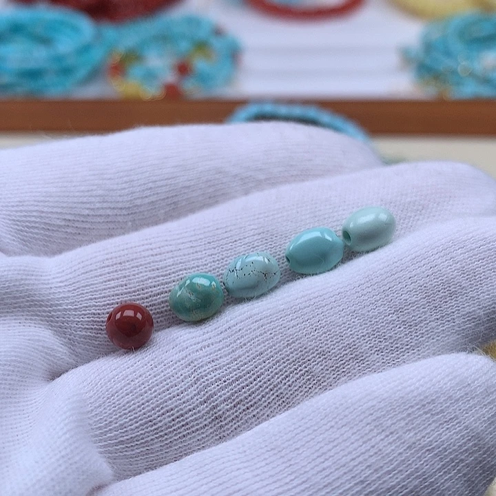 南红玛瑙未镶嵌珠宝奇石