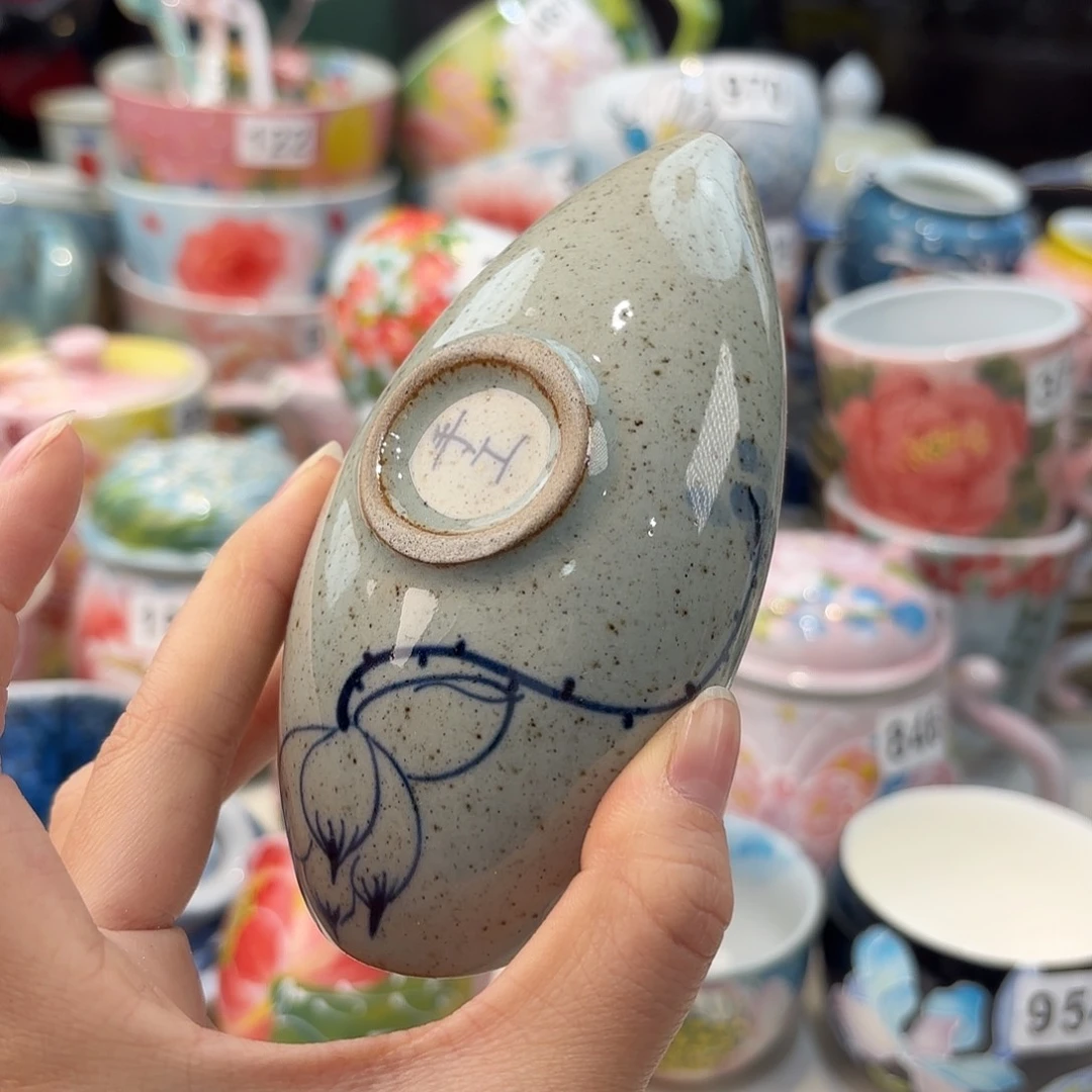 瓷片兔兔好可爱呀打