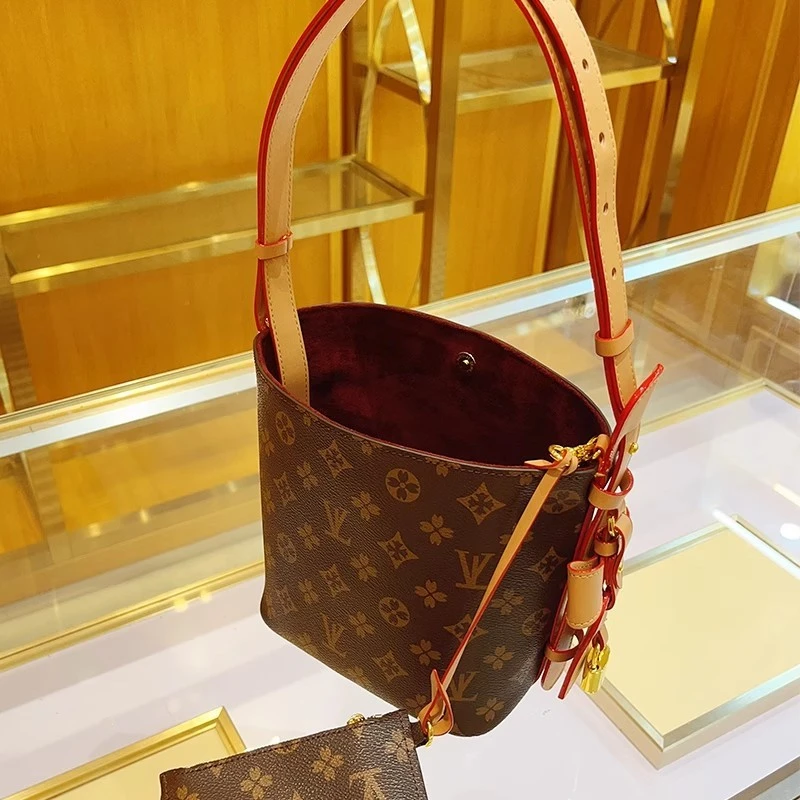 香港专柜2025新款奢侈品女包老花菜篮子包百搭腋下单肩斜挎水桶包